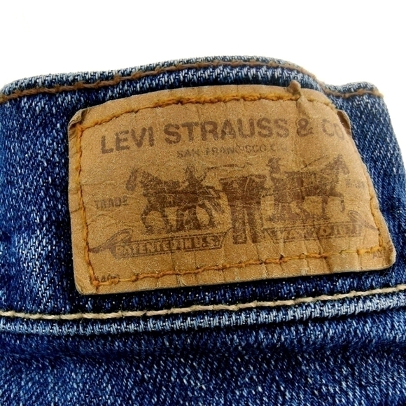 Levi's 515 Women's 6 Blue Capris Red Tag Jeans - Picture 16 of 16